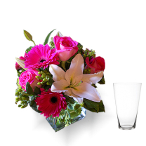 Különös virágcsokor - vázával